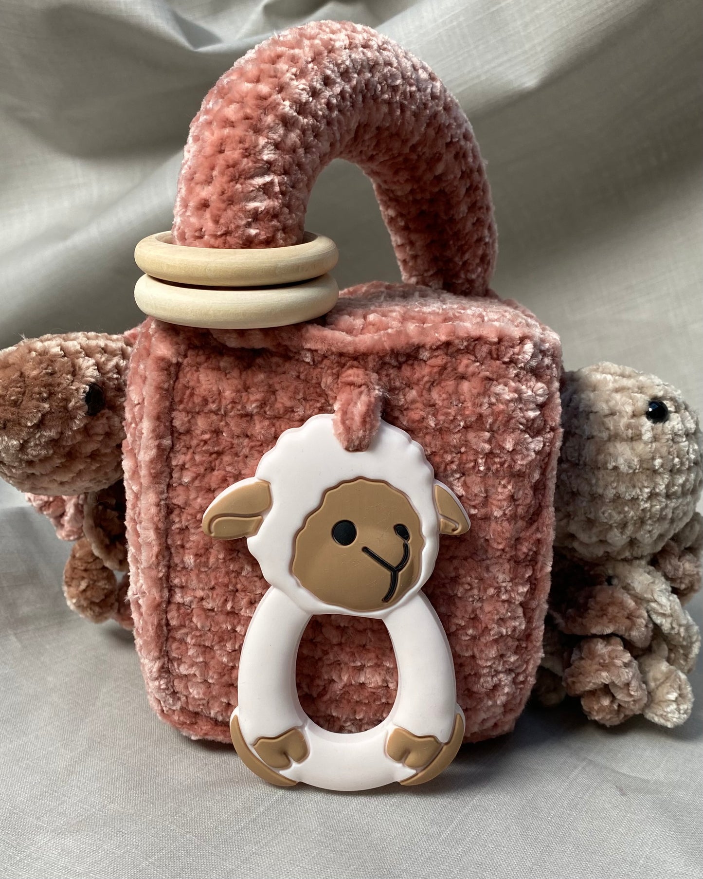 Heklaðir leikfanga kubbar millistærð