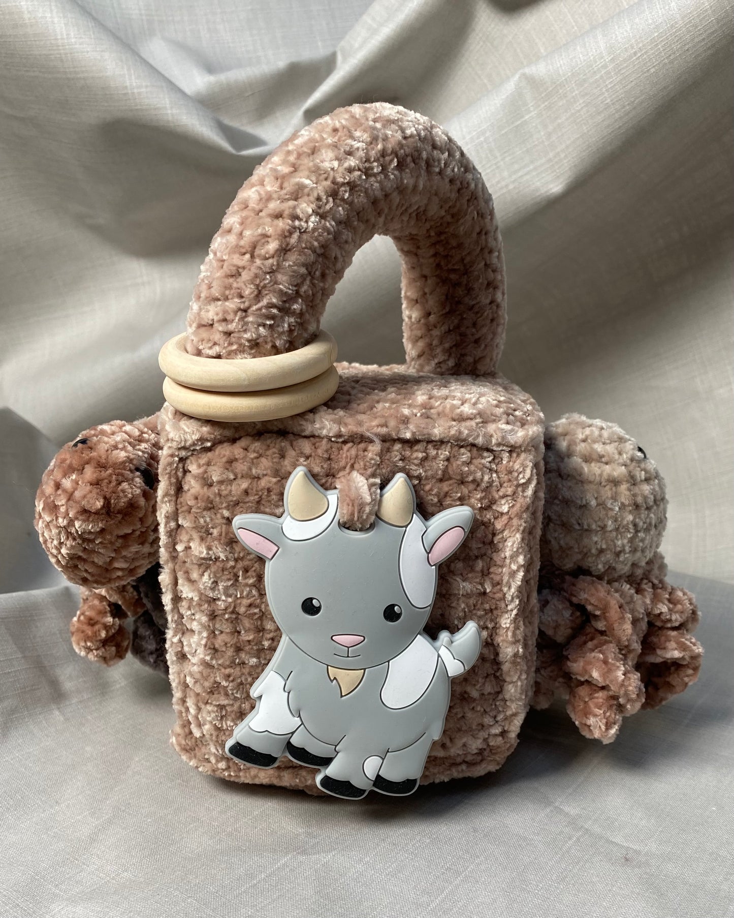 Heklaðir leikfanga kubbar millistærð